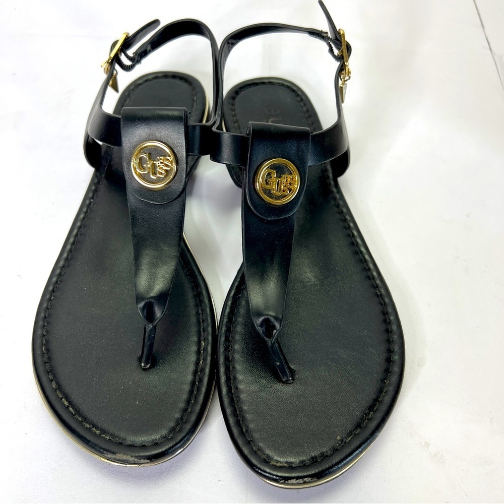 Guess Thong Sandals Women’s Size 7